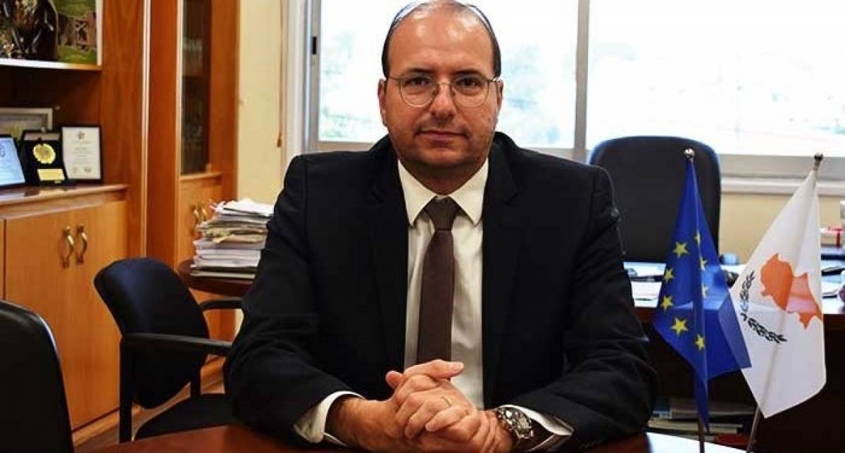 Κύπρος: Επαφές υπουργού Άμυνας με πρέσβεις Ελλάδας, Γαλλίας και Ιταλίας