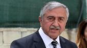 Κυπριακό: Επιμένει ο Ακιντζί στην διατήρηση της Τουρκίας ως εγγυήτριας δύναμης