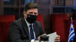 Βαρβιτσιώτης: Θέλουμε το διάλογο-Δεν υποχωρούμε από τις «κόκκινες» γραμμές μας
