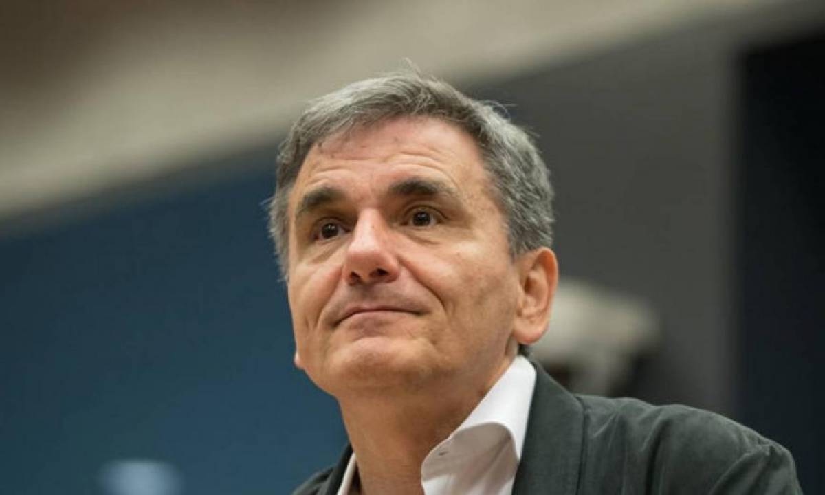 Τσακαλώτος:Η κυβέρνηση παρουσιάζει ως δική της επιτυχία το σχέδιο «Ηρακλής»
