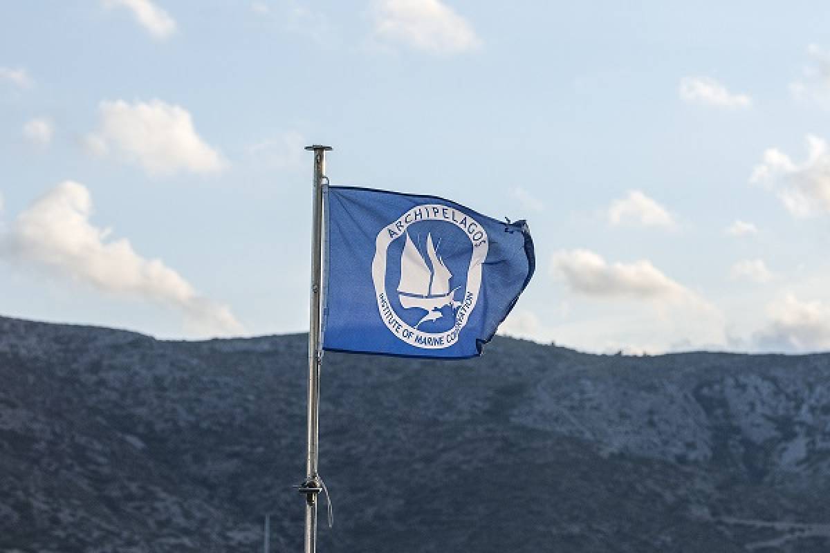 KORRES: Συνεργασία με το «Αρχιπέλαγος» για την προστασία των θαλασσών