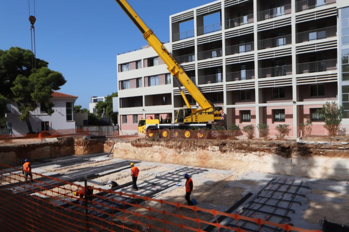 Ανέγερση κτιρίου για στέγαση 6 Νοσηλευτικών Μονάδων στο Ασκληπιείο Βούλας