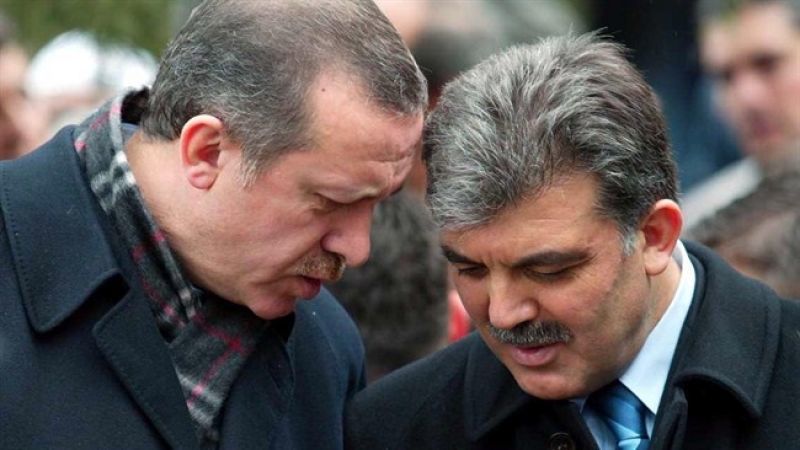 Αμπντουλάχ Γκιουλ: Δεν κατεβαίνει στις εκλογές κόντρα στον Ερντογάν