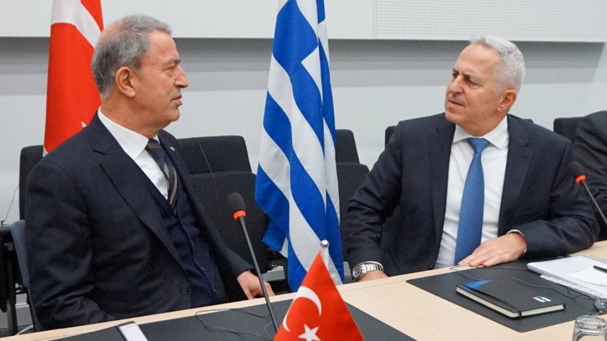 Τα Μέτρα Οικοδόμησης Εμπιστοσύνης εξετάστηκαν στη συνάντηση Αποστολάκη-Ακάρ