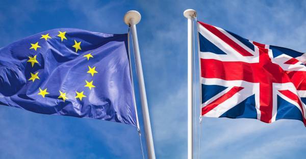Brexit: Δύσκολη η εμπορική συμφωνία