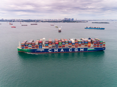 Η CMA CGM επιβεβαιώνει παραγγελίες για έξι πλοία
