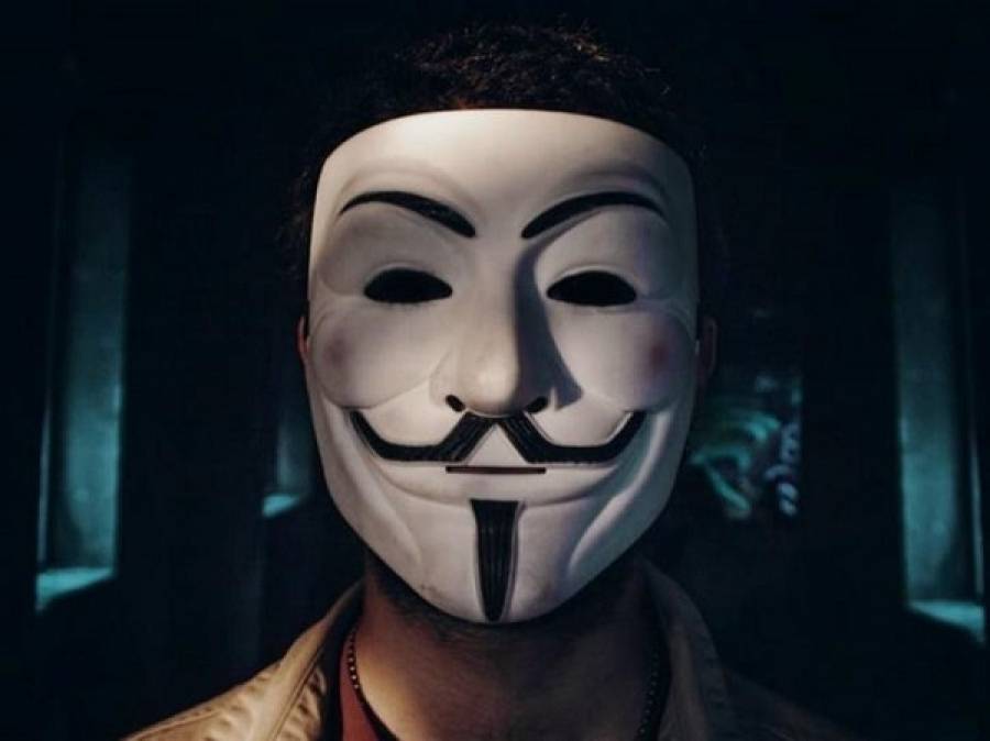Οι Anonymous κήρυξαν διαδικτυακό πόλεμο στη Ρωσία