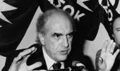 «Ελεύθερος χαρακτηρισμός»:Η αξιολόγηση-ερωτηματολόγιο που απάντησε στα 16 του ο Α.Παπανδρέου