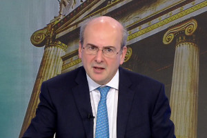 Χατζηδάκης για ελεύθερους επαγγελματίες: Δεν υπάρχει νέος φόρος-Μαχητά τα τεκμήρια