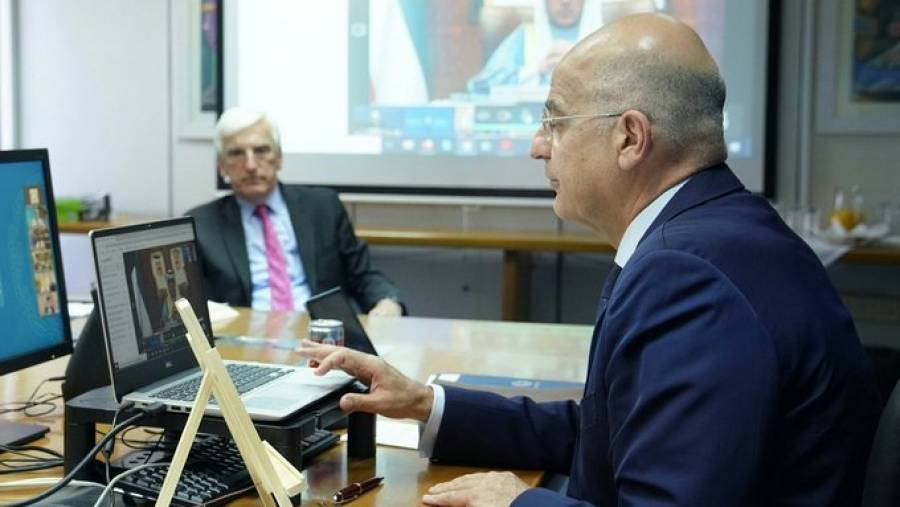 Δένδιας: Η Ελλάδα στηρίζει την ανοικοδόμηση της Συρίας