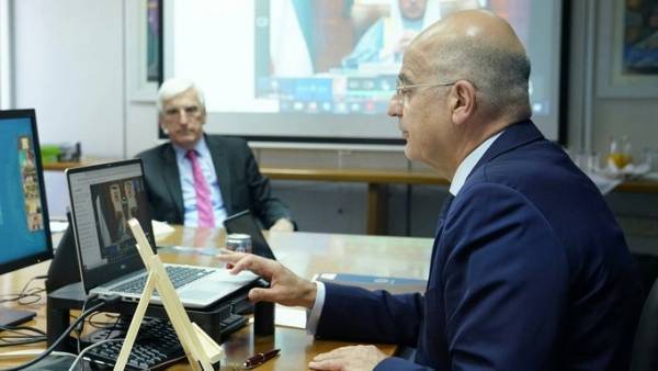 Δένδιας: Η Ελλάδα στηρίζει την ανοικοδόμηση της Συρίας
