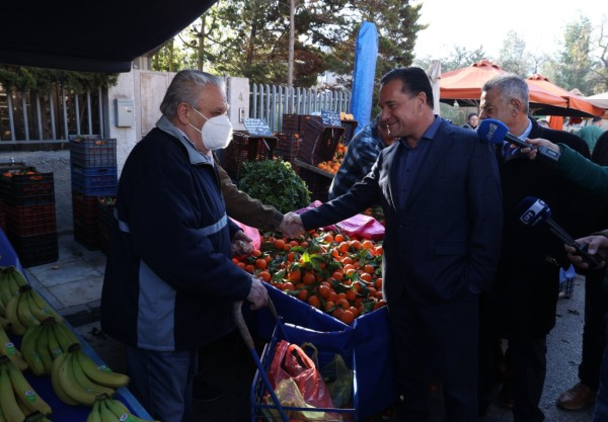 Γεωργιάδης για λαϊκές: Παραμένουν μεγάλη «ασπίδα» απέναντι στην ακρίβεια