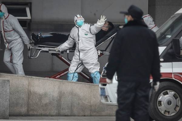 Μαρτυρία από Ουχάν: Πολύ περισσότερα τα θύματα του κοροναϊού