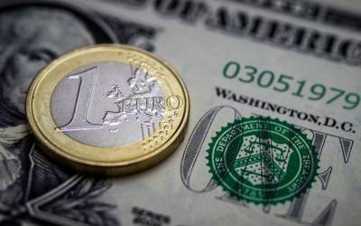 Σε υψηλό διετίας το ράλι του ευρώ-Στρώνει... χαλί στην ΕΚΤ