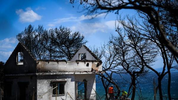 Τις 4.239 έφτασαν οι αιτήσεις για το επίδομα πυρόπληκτων