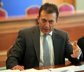 Μνημόνιο-Βρούτσης: «Θέλουμε τον Μεϊμαράκη για αρχηγό»