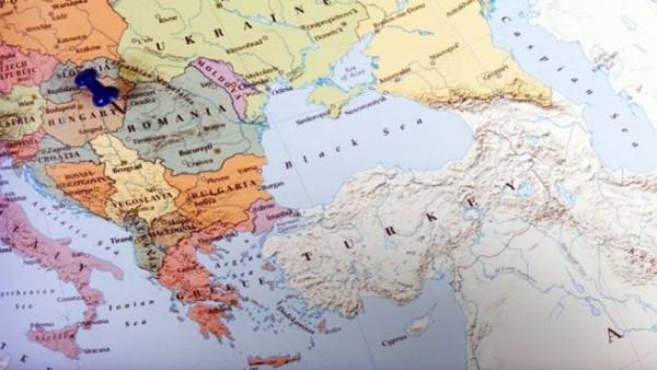 Κορονοϊός: Η Κομισιόν διαθέτει 38 εκατ. για στήριξη των Δ.Βαλκανίων