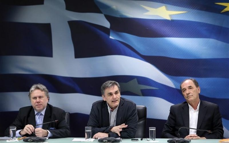 Η κυβέρνηση που «αντιστέκεται», οι συντάξεις και τα προαναγγελθέντα νομοσχέδια