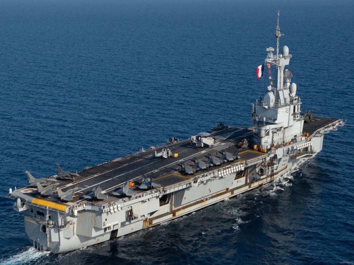 Charles-de-Gaulle: Θετικό στον κορονοϊό το 1/3 του πληρώματος