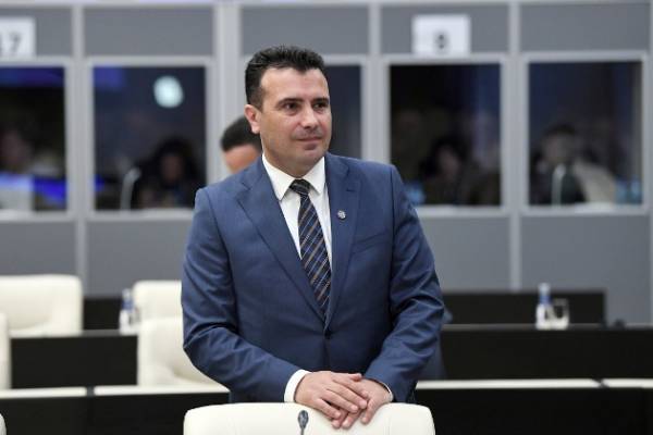 Ζάεφ σε αντιπολίτευση: Πολιτική υπέρβαση για το καλό της χώρας