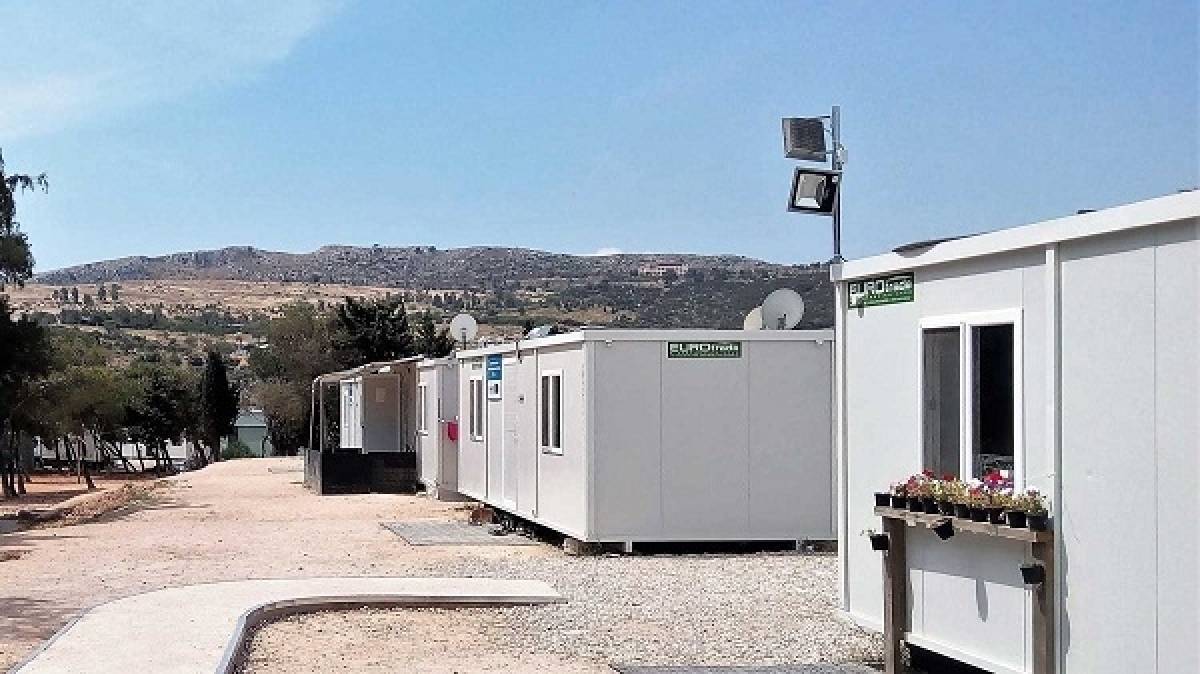 Σε καραντίνα οι δομές σε Σχιστό, Μαλακάσα και Ελαιώνα