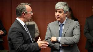 Eurogroup: Συστάσεις για μεταρρυθμίσεις και διπλωματική σιγή για τα πλεονάσματα