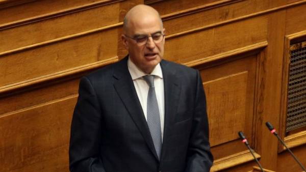 Δένδιας: Συνεχιζόμενη η εργαλειοποίηση μεταναστών και προσφύγων από την Τουρκία