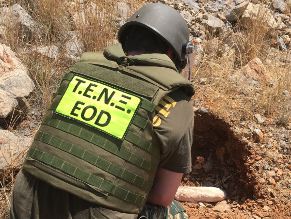 Απομακρύνθηκε το βλήμα στο Παλαιό Φάληρο - Αποκαταστάθηκε η κυκλοφορία
