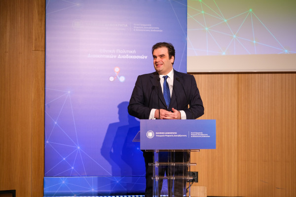 Πιερρακάκης: Mε ένα κλικ η έναρξη ατομικής επιχείρησης στο gov.gr
