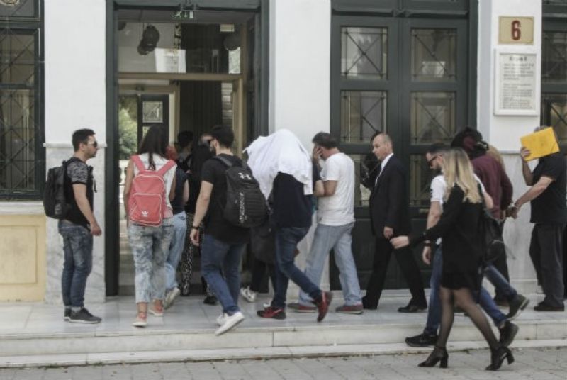 Προφυλακίστηκε και ο «εγκέφαλος» του κυκλώματος με τα αντικαρκινικά φάρμακα
