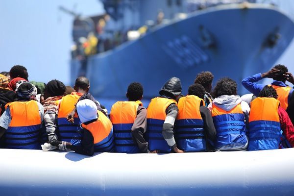 Frontex: Μείωση κατά 90% στις προσφυγικές ροές