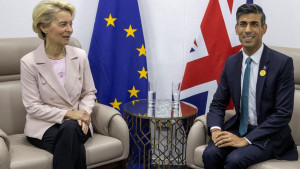 Brexit:Ο Σούνακ αποφασισμένος να πει «ναι» στη Φον ντερ Λάιεν