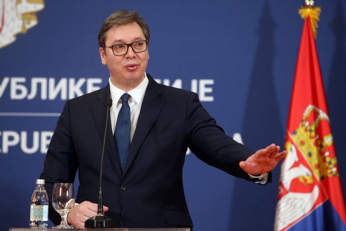 Βούτσιτς: Η Σερβία «αντέχει» μόνο 10.000 μετανάστες