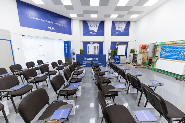 Westnet: Εγκαινιάζει το πρώτο «AUX Experience Center» στην Αθήνα