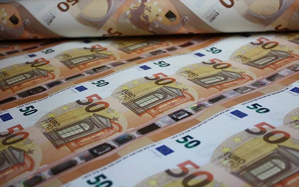 Ενίσχυση της ρευστότητας των τραπεζών και αύξηση των καταθέσεων-Πού οφείλονται