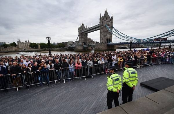 Συναγερμός στη Γέφυρα του Λονδίνου- Επίθεση με μαχαίρι