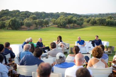 Τριήμερο "Democracy &amp; Film" στην Costa Navarino
