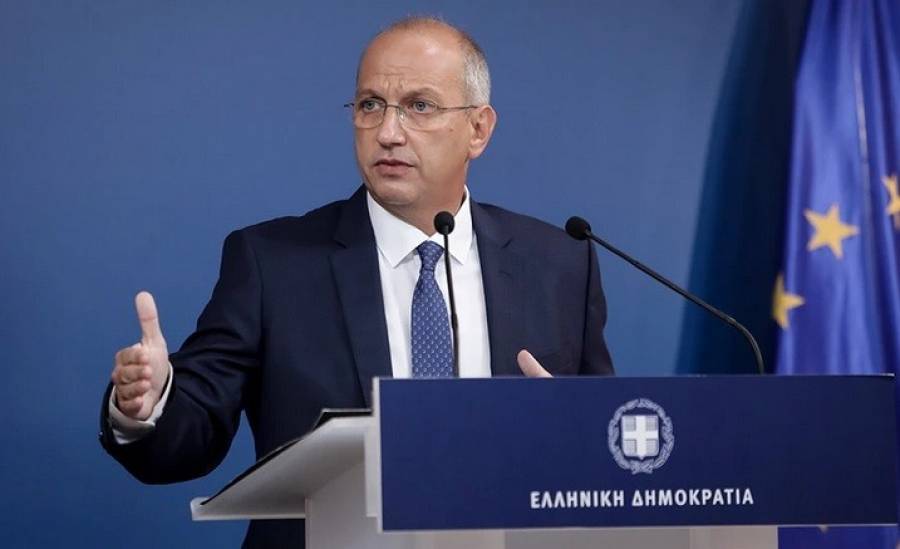 Οικονόμου: Ξεκινά από αύριο η επίταξη γιατρών
