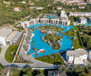 EasyHotelier: Oι ειδικές απαιτήσεις της σεζόν και η νέα επένδυση έκπληξη στη Χαλκιδική