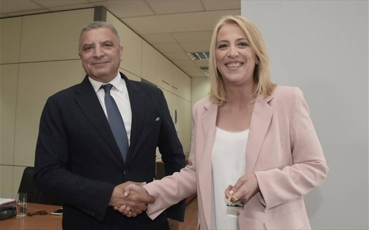 Ολοκληρώθηκε η τελετή παράδοσης – παραλαβής της Περιφέρειας Αττικής