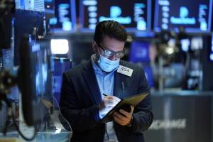 Η στασιμότητα της Fed δημιουργεί νευρικότητα στη Wall Street