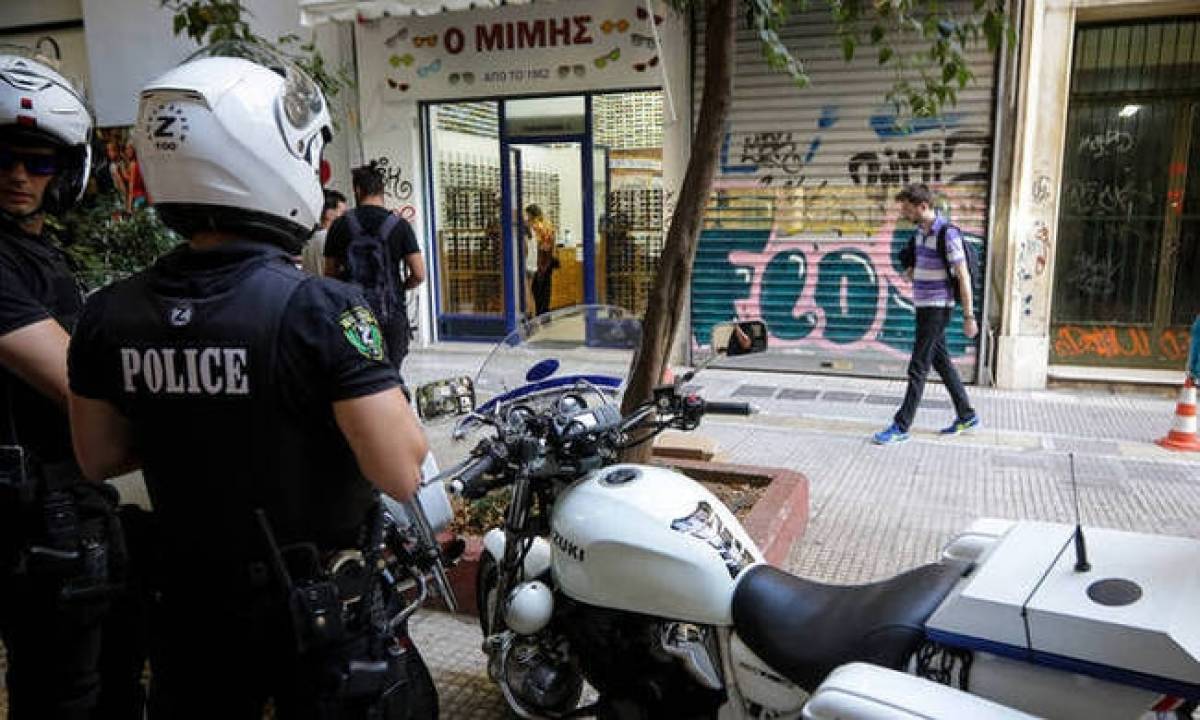 Ελεύθερος με όρους ο κοσμηματοπώλης της Ομόνοιας
