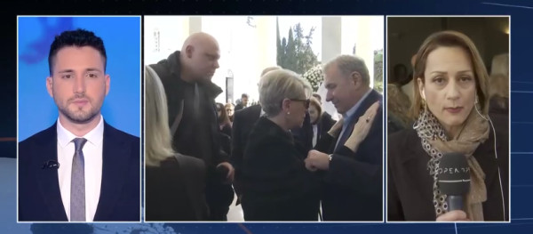 Πλήθος κόσμου στην κηδεία της Σύλβας Ακρίτα - Ο επικήδειος που εκφώνησε ο Νίκος Ανδρουλάκης