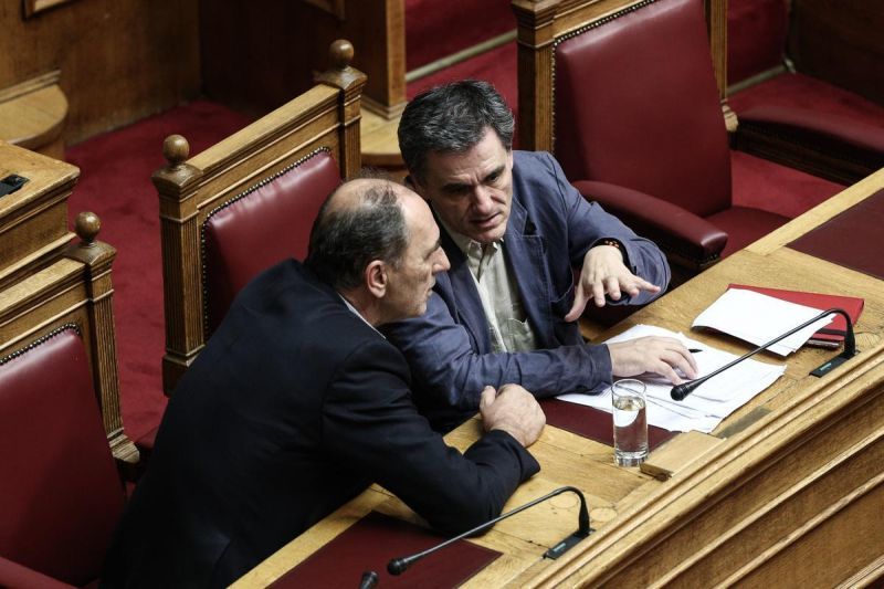 Μνημόνιο: Συνάντηση Τσακαλώτου, Σταθάκη με εκπροσώπους των Θεσμών