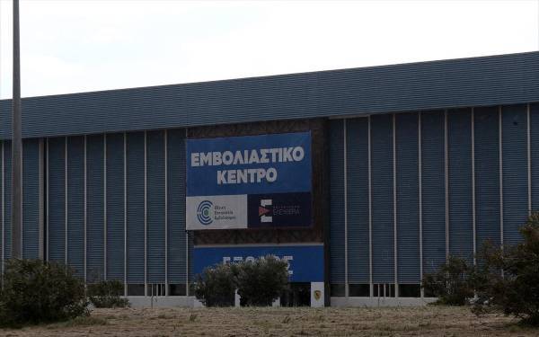 Διακοπή εμβολιασμών λόγω αργίας! Είναι δυνατόν;