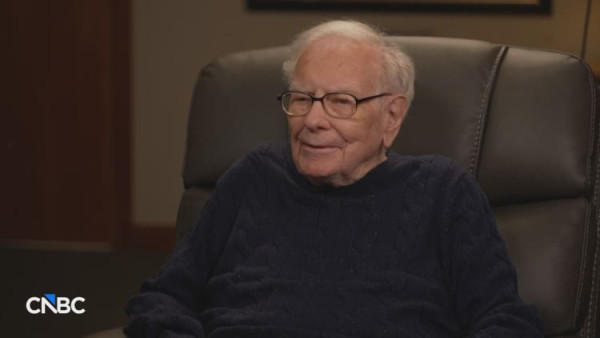 Ο Γουόρεν Μπάφετ αποχωρεί από πρόεδρος της Berkshire Hathaway - Αναλαμβάνει ο γιος του