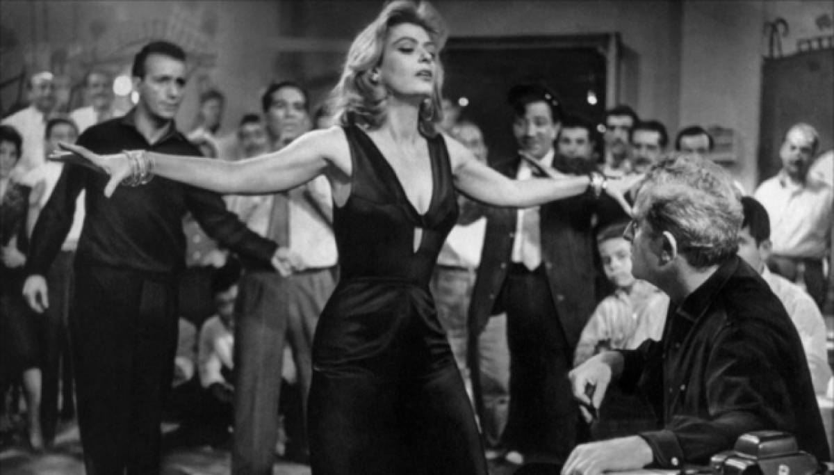 Γιατί απαγορεύθηκε το "Ποτέ την Κυριακή";