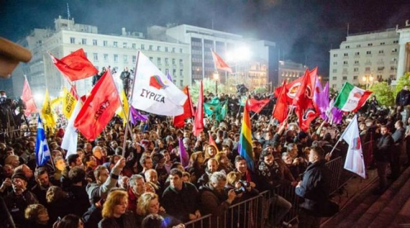 ΣΥΡΙΖΑ: Πανηγυρίζουν τα 2 χρόνια εξουσίας με... διθυραμβικό non paper!