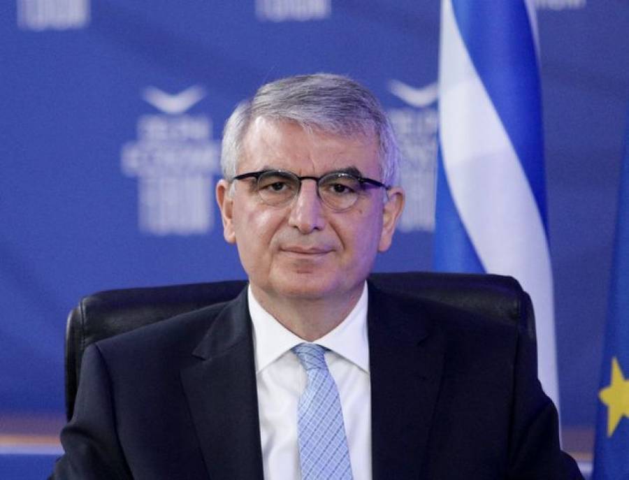 Τσακλόγλου: Καμιά μείωση σε όσους παίρνουν ήδη επικουρική σύνταξη