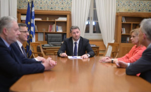 Τέσσερα νέα ονόματα στο ευρωψηφοδέλτιο του ΠΑΣΟΚ-ΚΙΝΑΛ